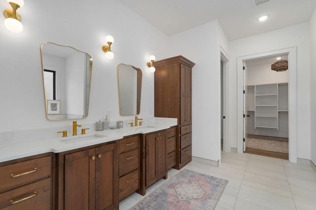 6019 S Dollison Avenue, Springfield, MO 65810