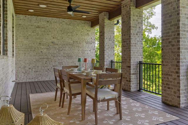 6019 S Dollison Avenue, Springfield, MO 65810