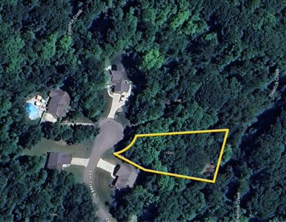 13241 Deercreek Court, South Haven Twp, MI 49090