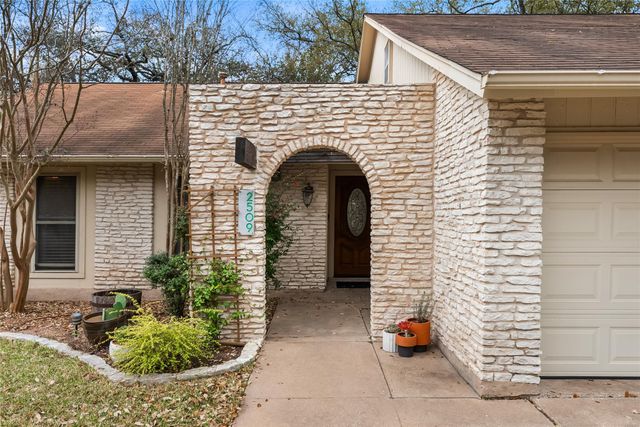 2509 Redleaf LN, Austin, TX 78745