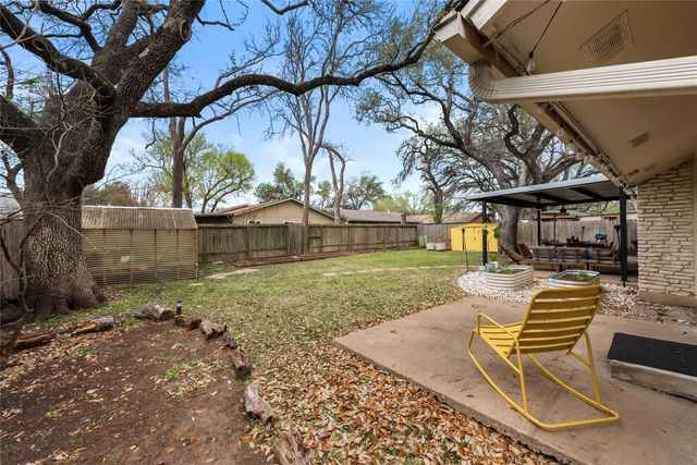 2509 Redleaf LN, Austin, TX 78745