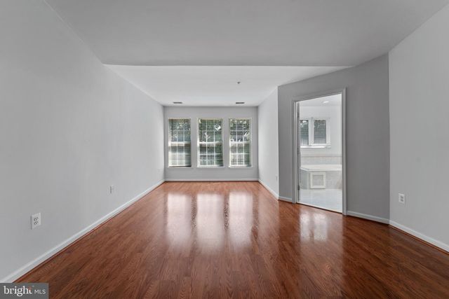 6407 LANDING WAY, Hyattsville, MD 20784