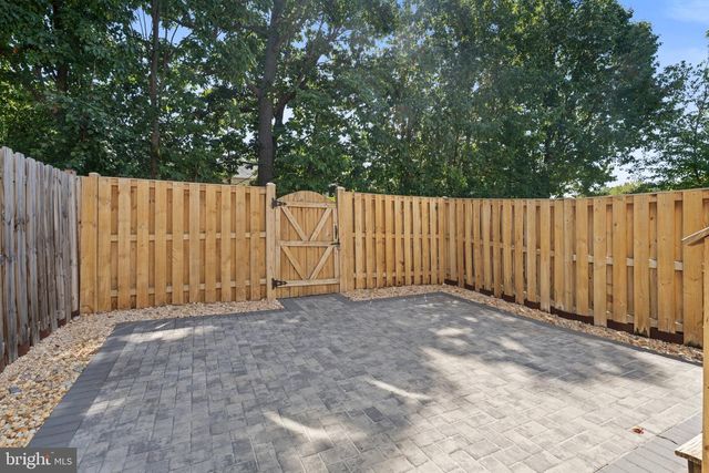 6407 LANDING WAY, Hyattsville, MD 20784