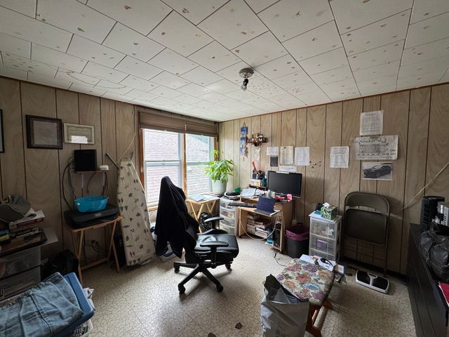 8431 S Dante Avenue, Chicago, IL 60619
