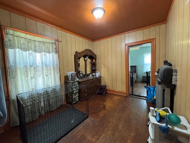 8431 S Dante Avenue, Chicago, IL 60619