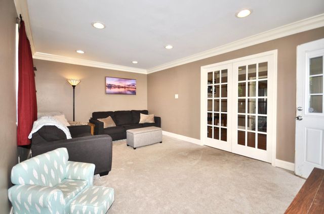 102 SAINT BARNABAS CIR, Fairless Hills, PA 19030