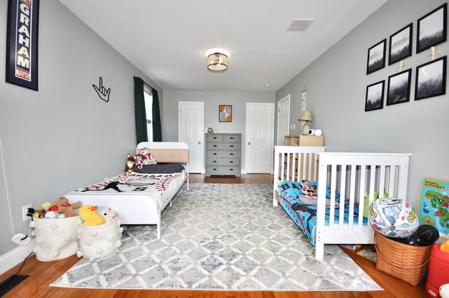 102 SAINT BARNABAS CIR, Fairless Hills, PA 19030