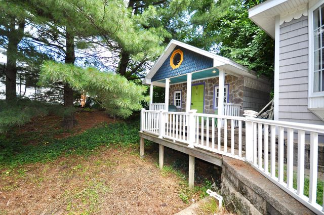 102 SAINT BARNABAS CIR, Fairless Hills, PA 19030