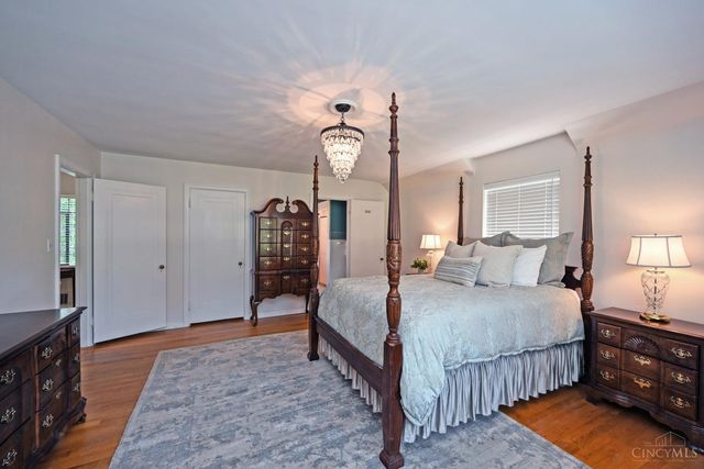 101 Linden Drive, Wyoming, OH 45215