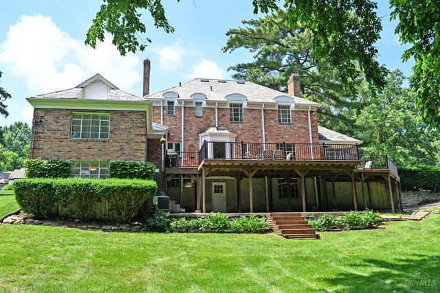 101 Linden Drive, Wyoming, OH 45215