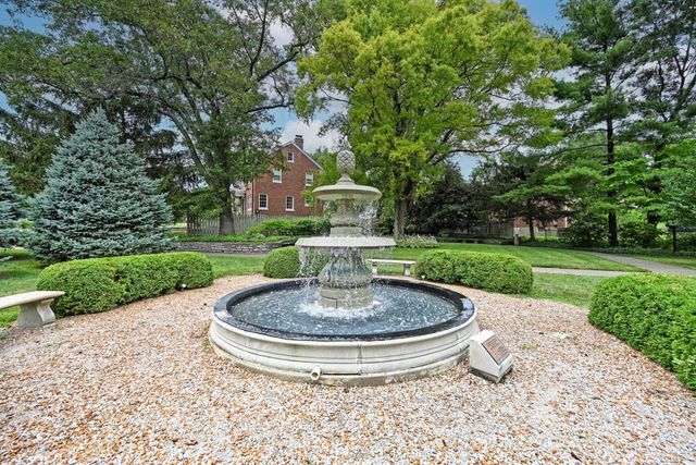 101 Linden Drive, Wyoming, OH 45215