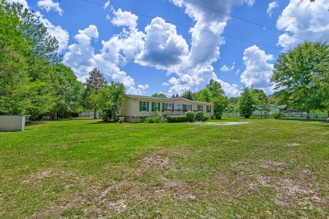 171 Autumn Run Road, Saint George, SC 29477