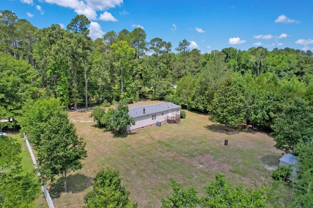 171 Autumn Run Road, Saint George, SC 29477