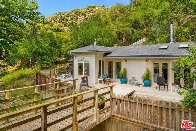 1446 Old Topanga Canyon Road, Topanga, CA 90290