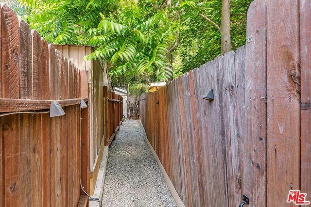 1446 Old Topanga Canyon Road, Topanga, CA 90290