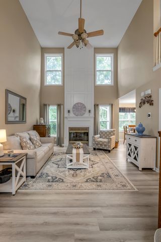 297 Shoreside Drive, Lexington, KY 40515