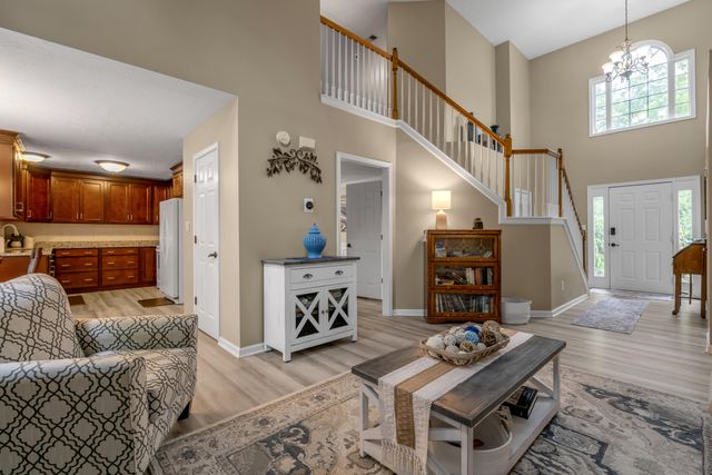 297 Shoreside Drive, Lexington, KY 40515