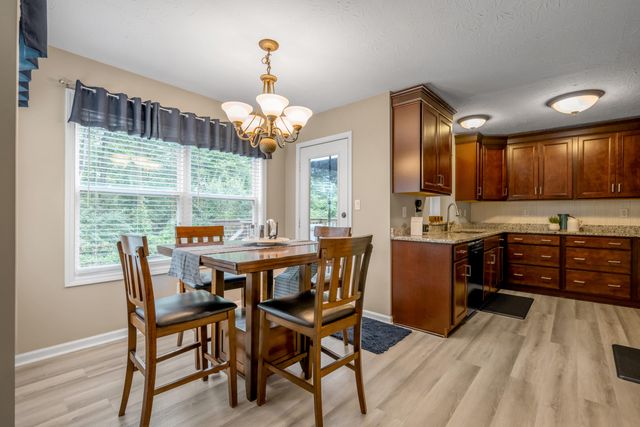 297 Shoreside Drive, Lexington, KY 40515