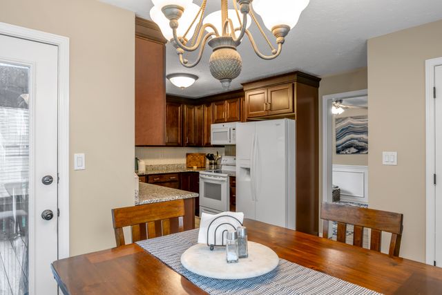 297 Shoreside Drive, Lexington, KY 40515