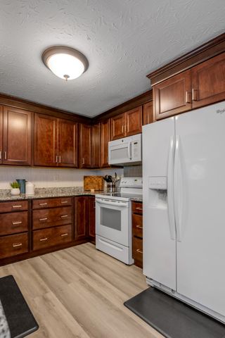 297 Shoreside Drive, Lexington, KY 40515
