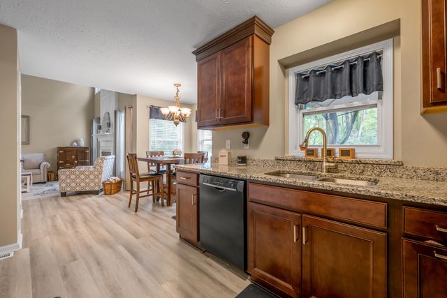 297 Shoreside Drive, Lexington, KY 40515