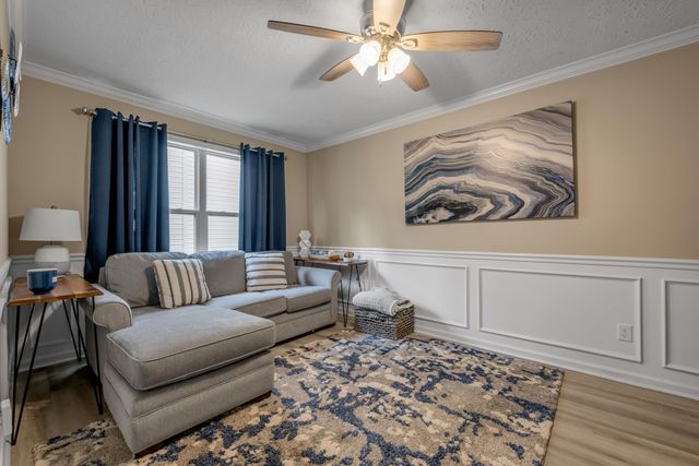 297 Shoreside Drive, Lexington, KY 40515