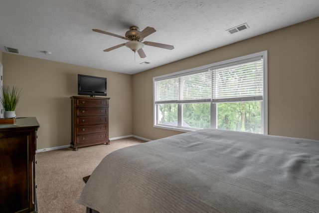 297 Shoreside Drive, Lexington, KY 40515
