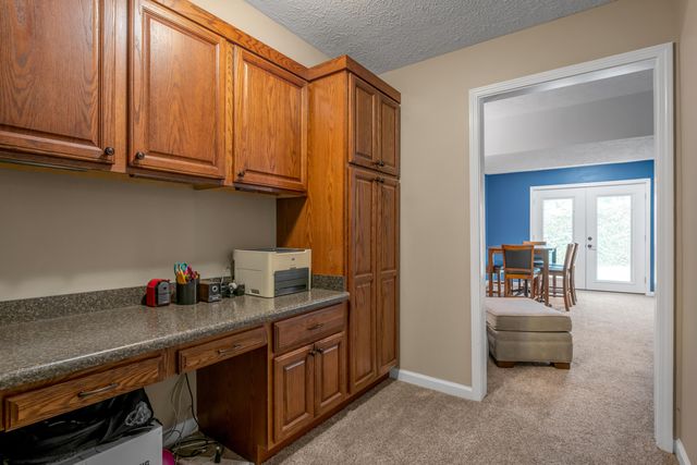 297 Shoreside Drive, Lexington, KY 40515
