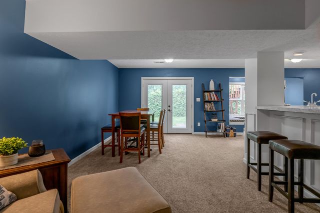 297 Shoreside Drive, Lexington, KY 40515