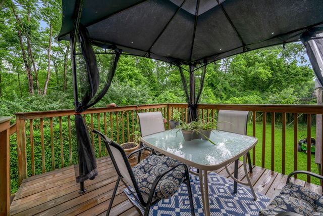 297 Shoreside Drive, Lexington, KY 40515