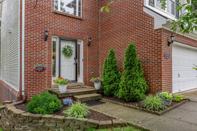 297 Shoreside Drive, Lexington, KY 40515