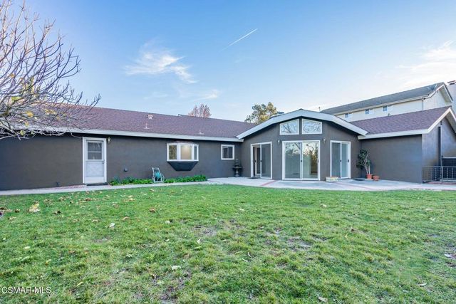 2085 Rayshire Street, Thousand Oaks, CA 91362