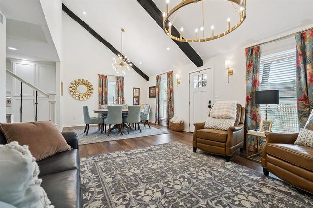 703 Rolling Meadow Drive, Noble, OK 73068