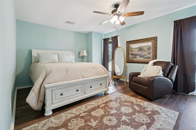 703 Rolling Meadow Drive, Noble, OK 73068