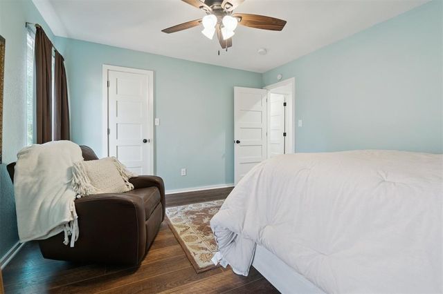 703 Rolling Meadow Drive, Noble, OK 73068