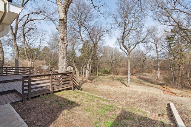 703 Rolling Meadow Drive, Noble, OK 73068