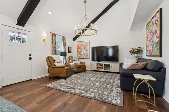 703 Rolling Meadow Drive, Noble, OK 73068