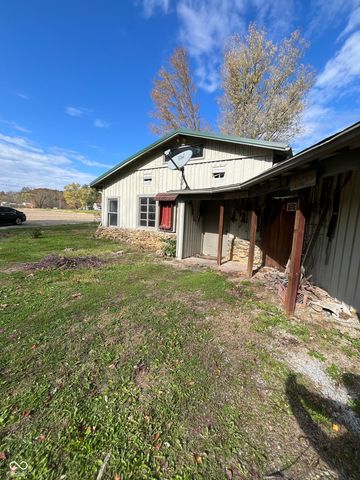 4007 E State Road 46, Nashville, IN 47448