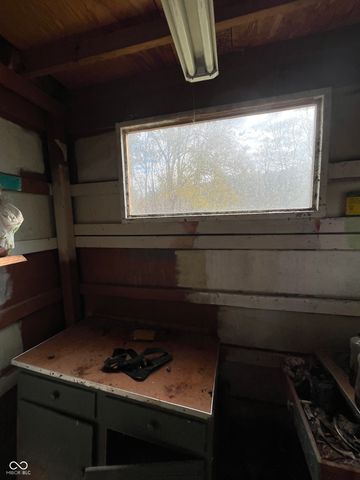 4007 E State Road 46, Nashville, IN 47448