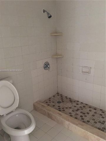 315 NW 109th Ave 207, Miami, FL 33172