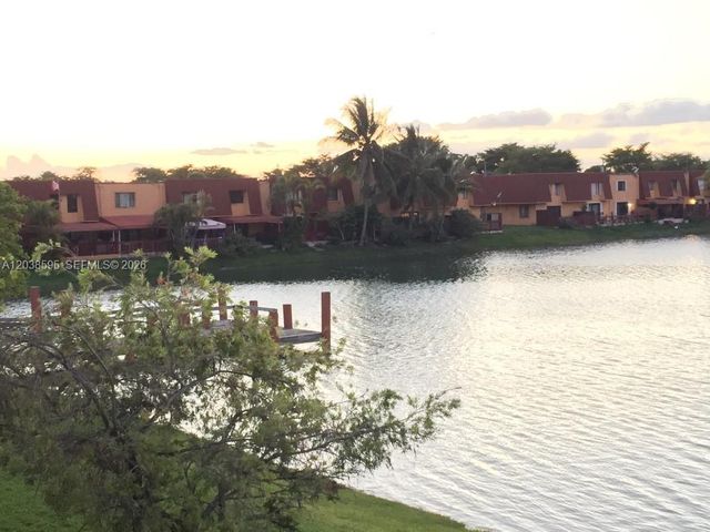 315 NW 109th Ave 207, Miami, FL 33172