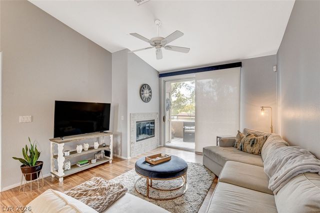 656 Peachy Canyon Circle 202, Las Vegas, NV 89144