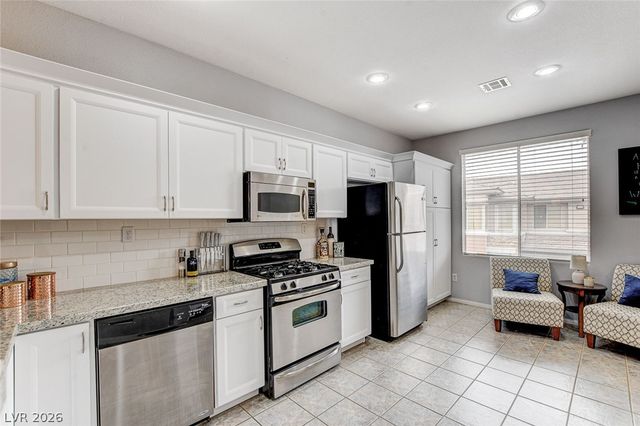 656 Peachy Canyon Circle 202, Las Vegas, NV 89144