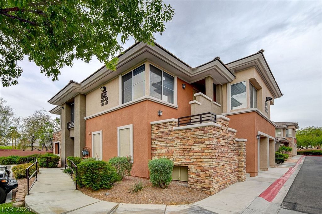 656 Peachy Canyon Circle 202, Las Vegas, NV 89144