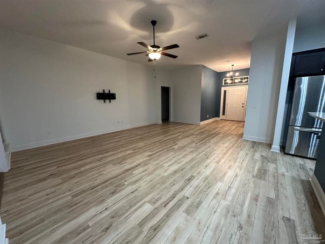 7329 Farmers Rd, Pensacola, FL 32526