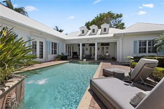 505 Harbour DR, Naples, FL 34103