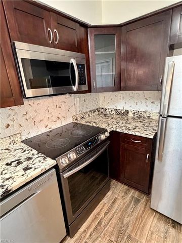 3903 Kiwanis Loop, Virginia Beach, VA 23456