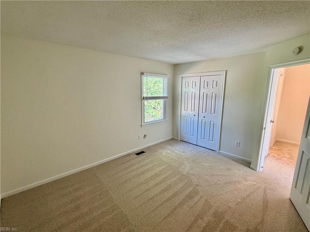 3903 Kiwanis Loop, Virginia Beach, VA 23456