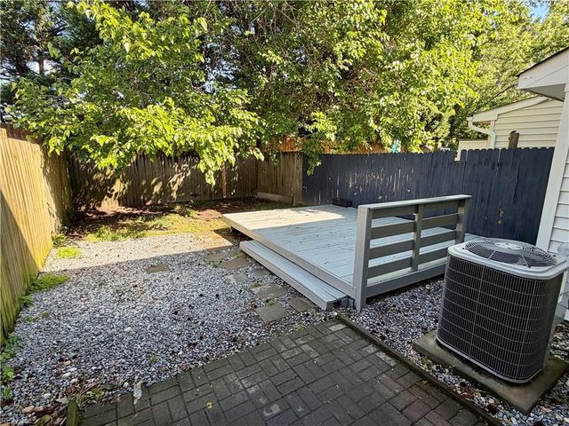 3903 Kiwanis Loop, Virginia Beach, VA 23456