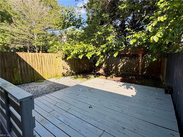 3903 Kiwanis Loop, Virginia Beach, VA 23456